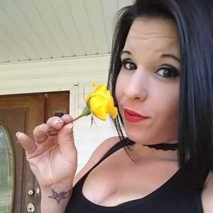 Meet your Posher, Roxy